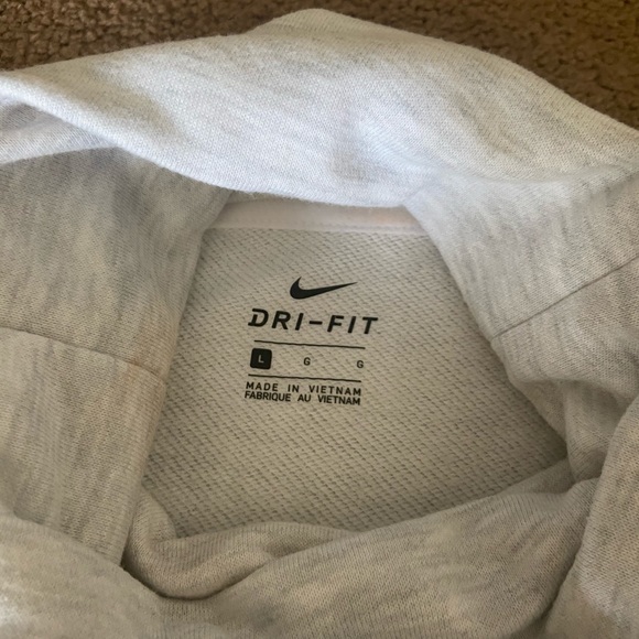 Nike funnel neck sweatshirt - Picture 4 of 4